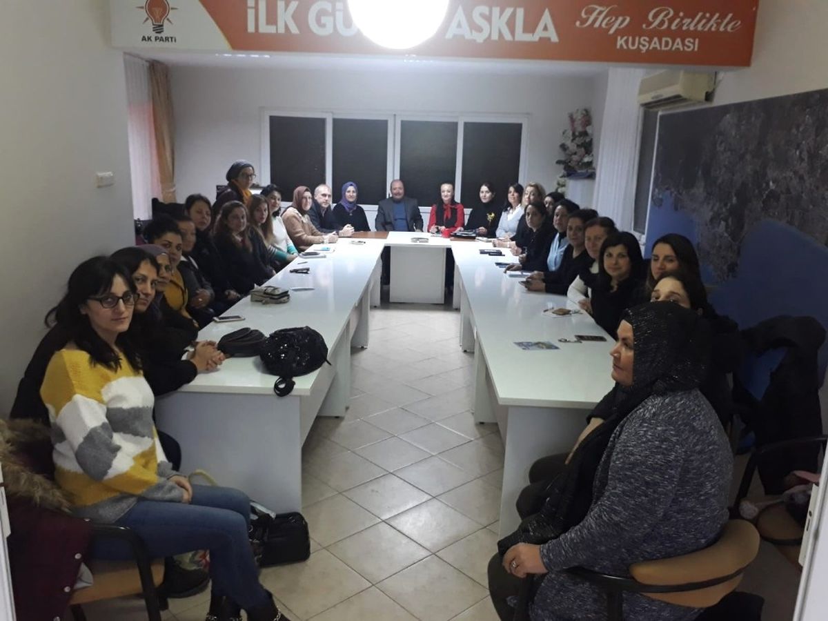 Altungün, Kadın Kolları Toplantısına Katıldı