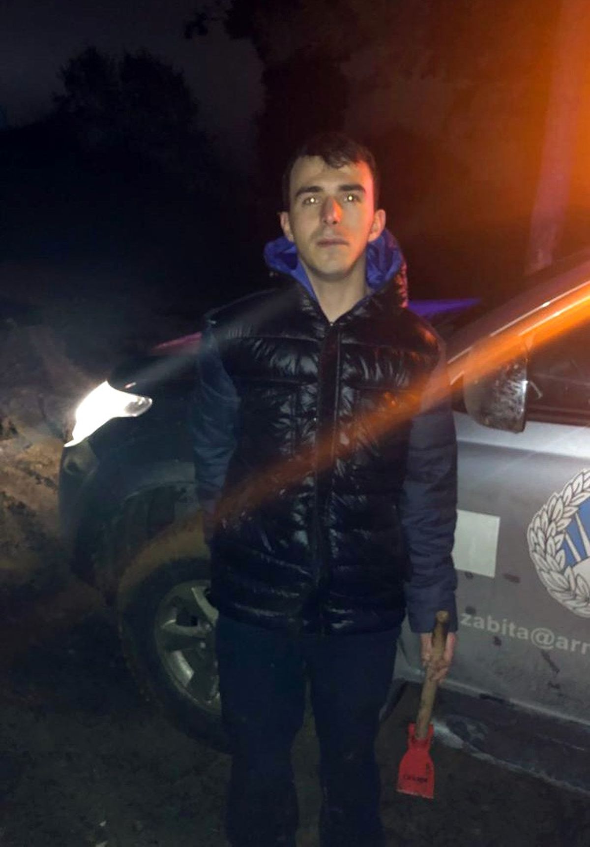 Arnavutköy\'de Ormanda Kaybolan Genç, Donmak Üzereyken Bulundu