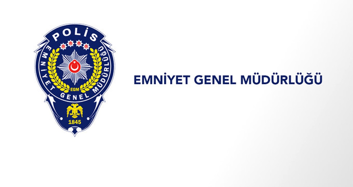 Arnavutköy\'de Tarihi Eser Kaçakçıları Kıskıvrak Yakalandı