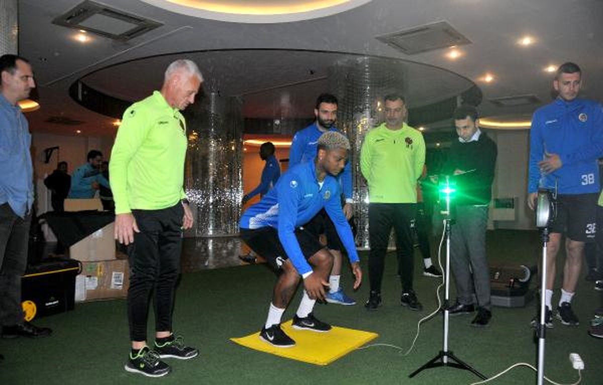 Aytemiz Alanyaspor Testten Geçti