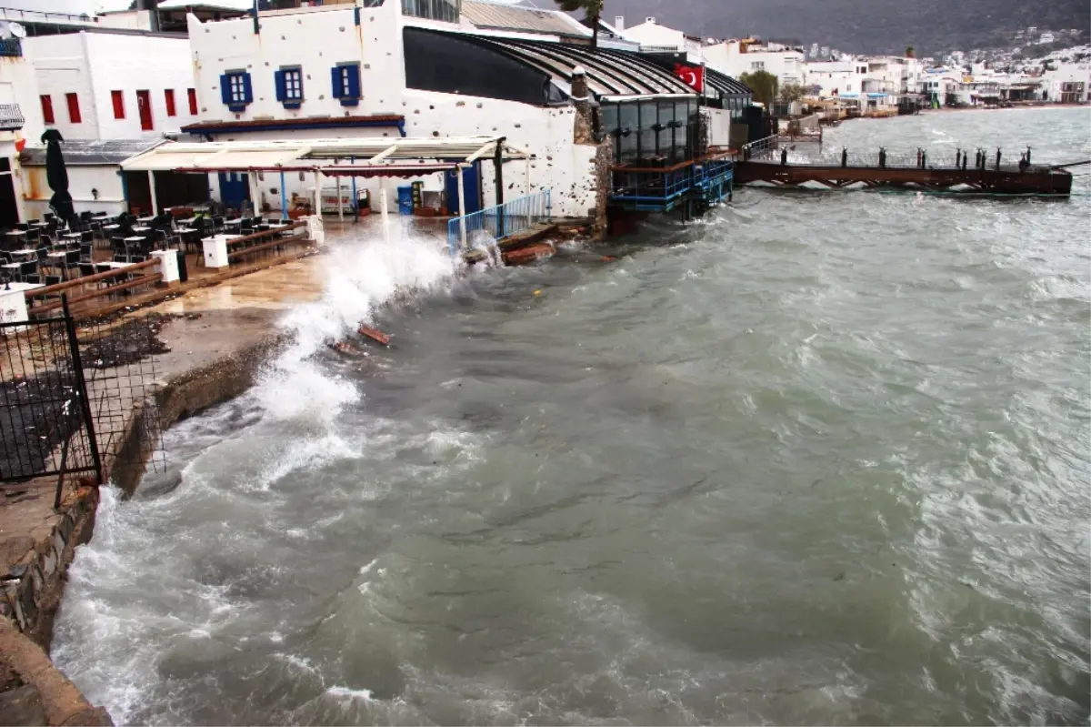 Bodrum\'da Fırtına