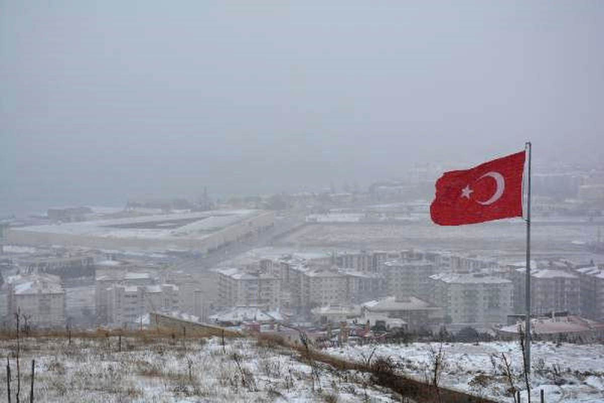 Çanakkale\'de İlk ve Orta Dereceli Okullara Kar Tatili