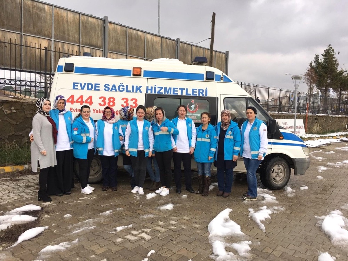 Elazığ\'da 4 Bin Kişiye Evde Sağlık Hizmeti