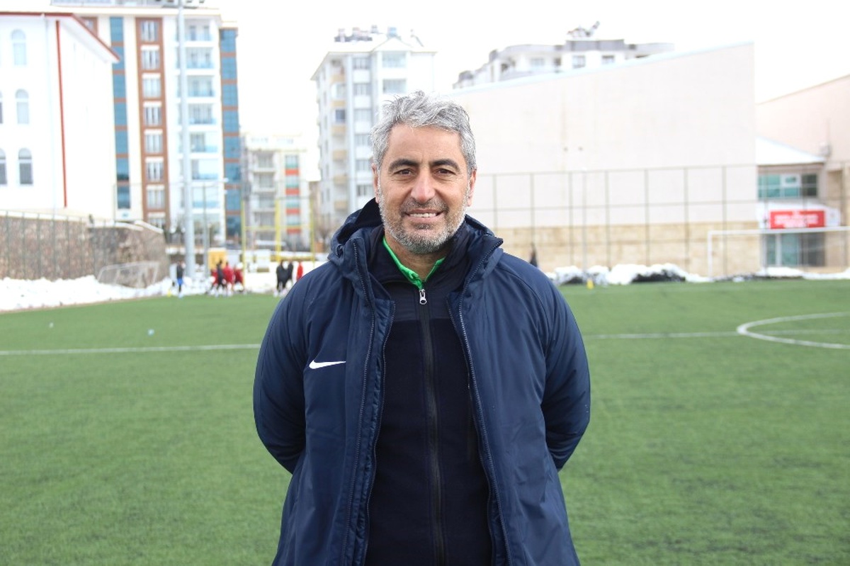Elaziz Belediyespor\'da İkinci Yarı Hazırlıkları