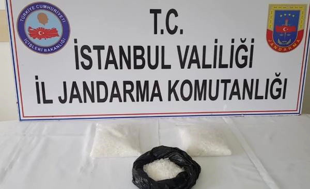 Esenyurt\'ta Jandarma\'dan Uyuşturucu Operasyonu