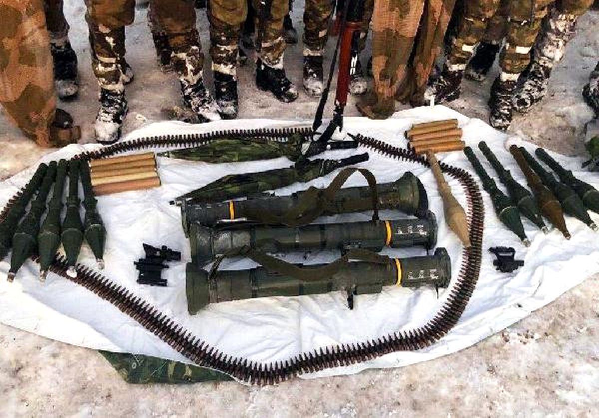Hakkari Kırsalında 3 Tanksavar Roketi Ele Geçirildi