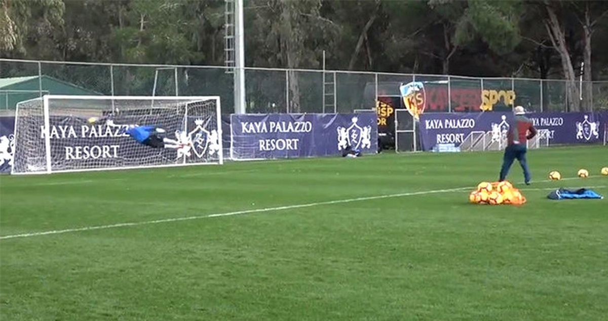 Hikmet Karaman, Kalecileri Zorladı