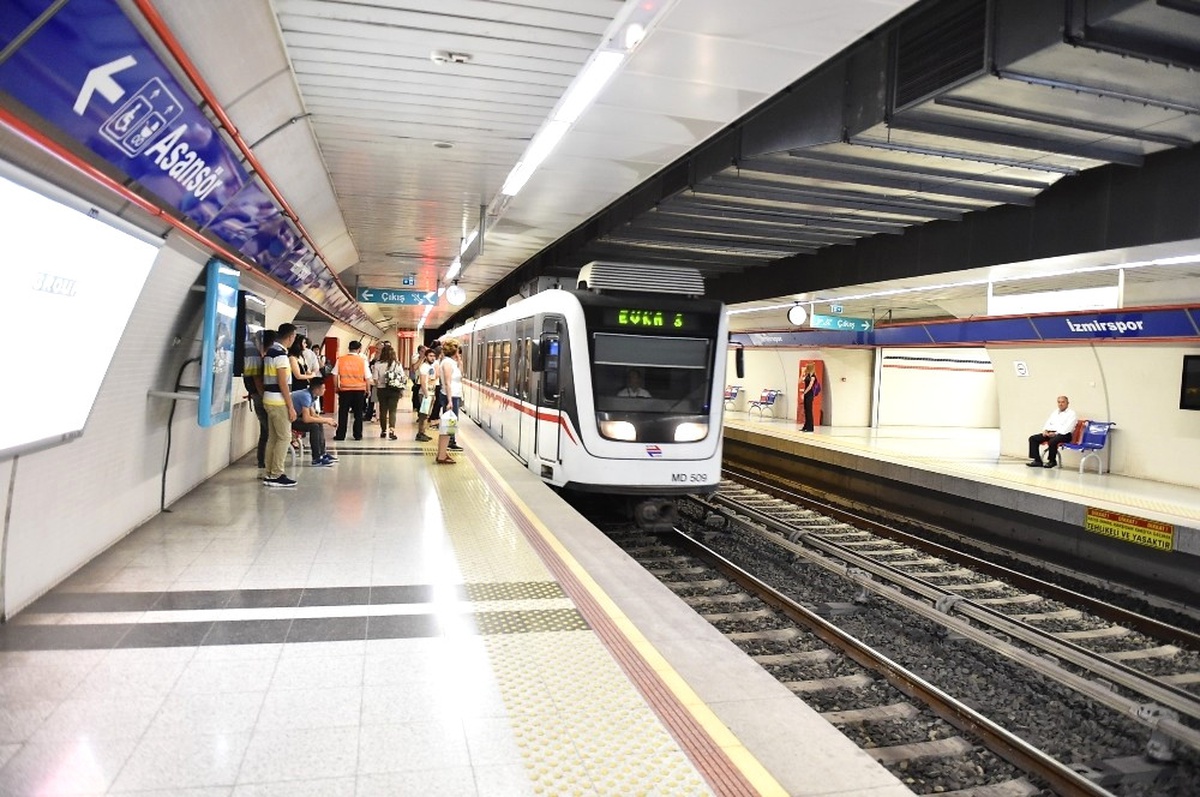 İzmir Metro ve İzmir Tramvayı\'nda da Grev Kapıda