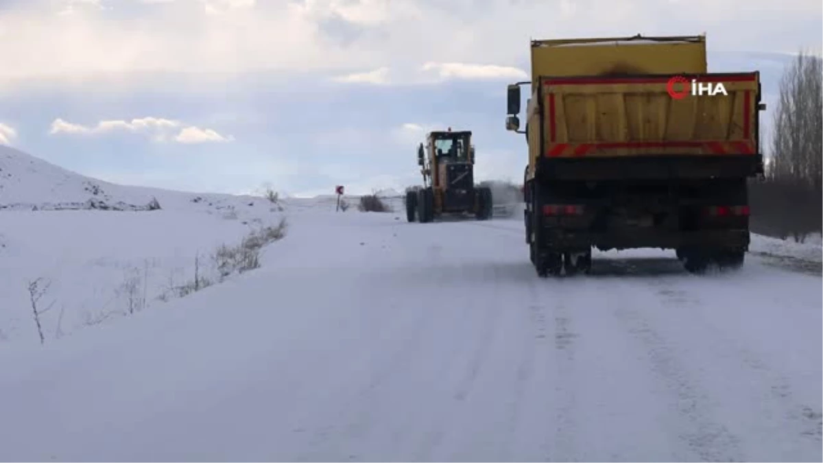 Kar Nedeniyle Kapanan Yollar Açılıyor