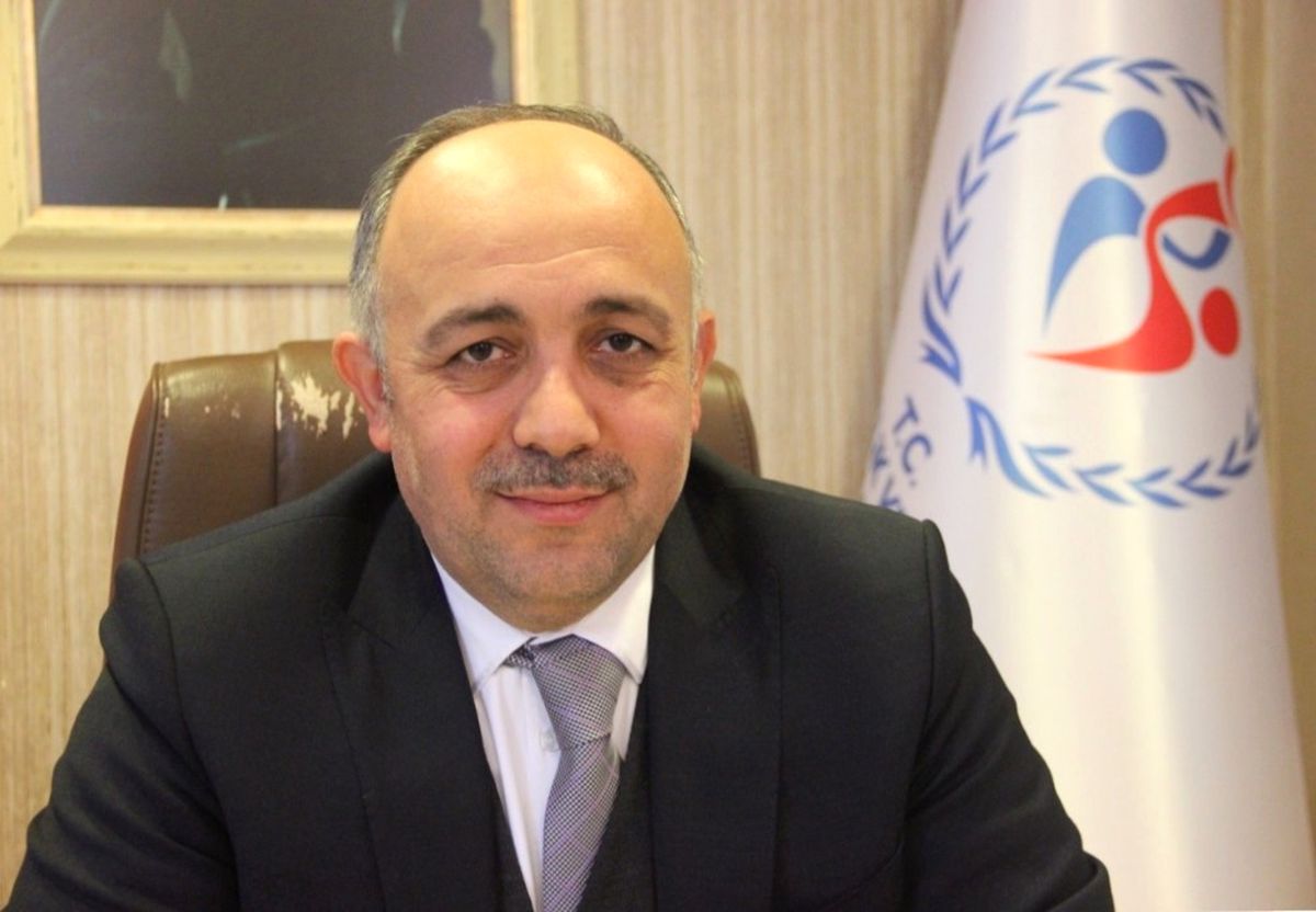 Kasapoğlu: "Gençlerimiz Geleceğe Daha Emin Bir Şekilde Bakacak"