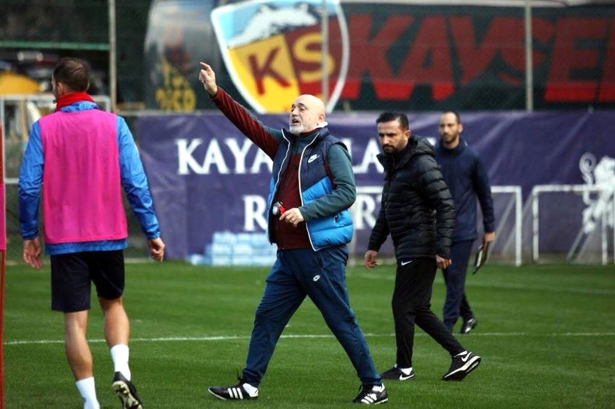 Kayserispor\'un Antalya Kampı Başladı