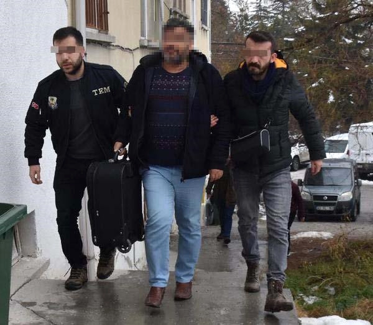 Kütahya Merkezli Fetö Operasyonunda 7 Askere Gözaltı
