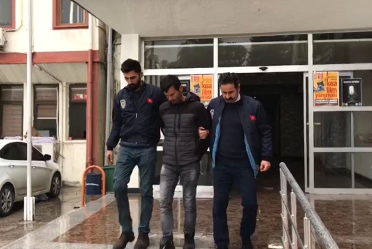 Mersin\'de Banka Kartı Dolandırıcılığı Şüphelisi Tutuklandı