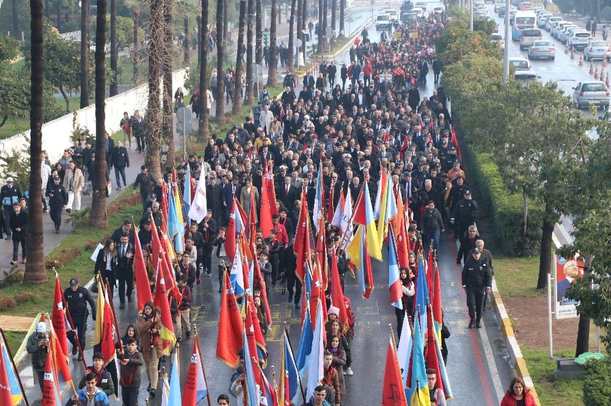 Mersin\'de Kurtuluş Günü Coşkuyla Kutlandı