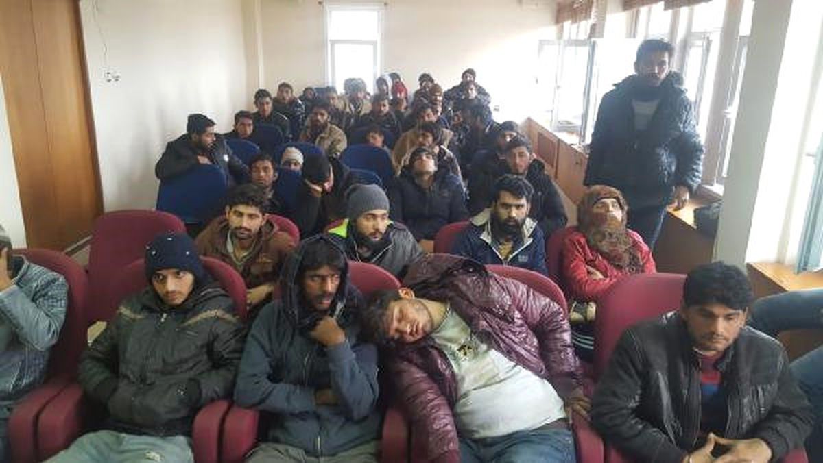 Rize\'de, 45 Kaçak Göçmen Yakalandı