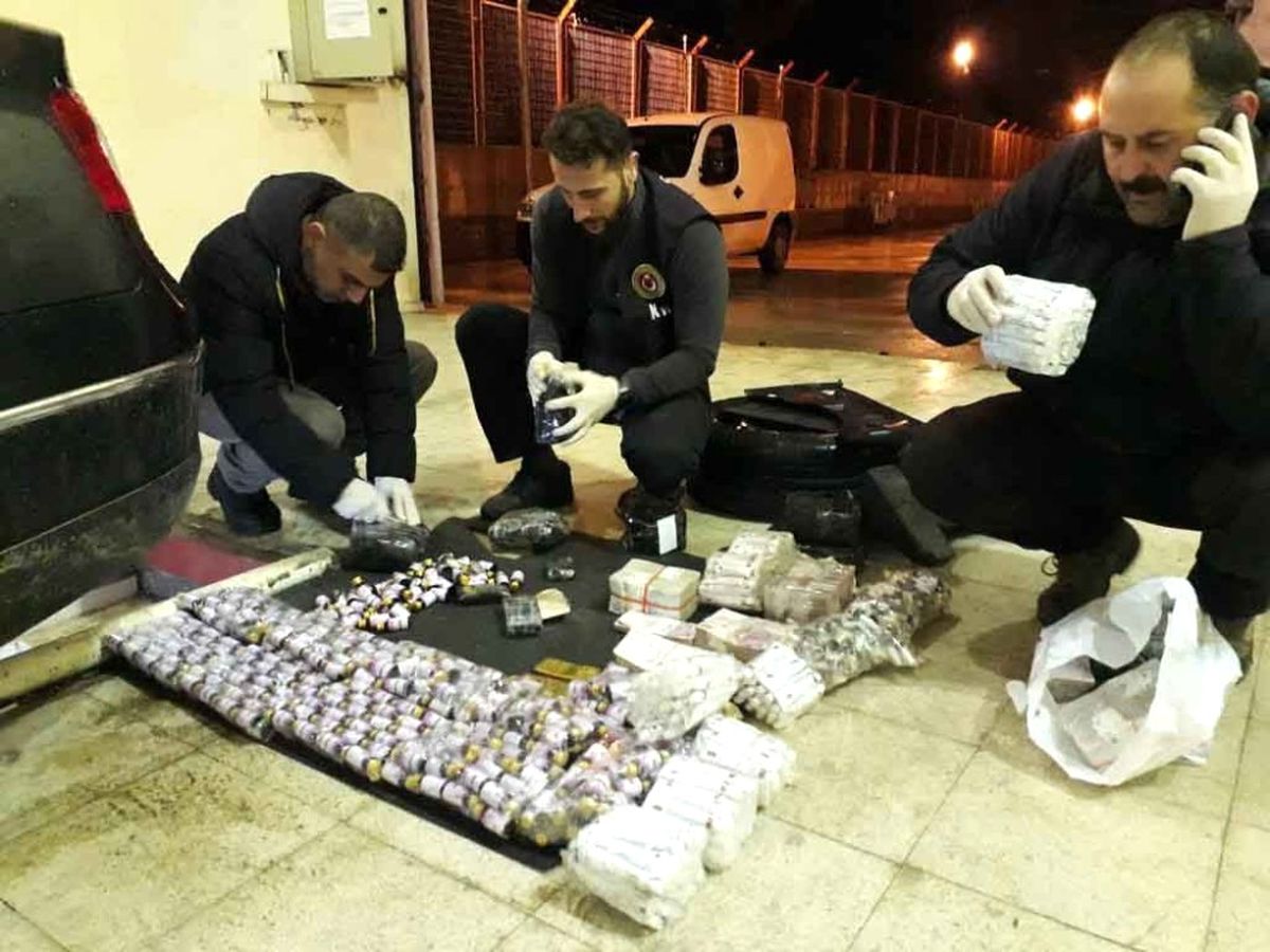 Suriye\'den Türkiye\'ye Dev Altın Kaçaklığına Büyük Darbe