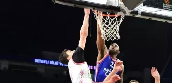 THY Euroleague: Anadolu Efes: 92 - Bayern Münih: 77