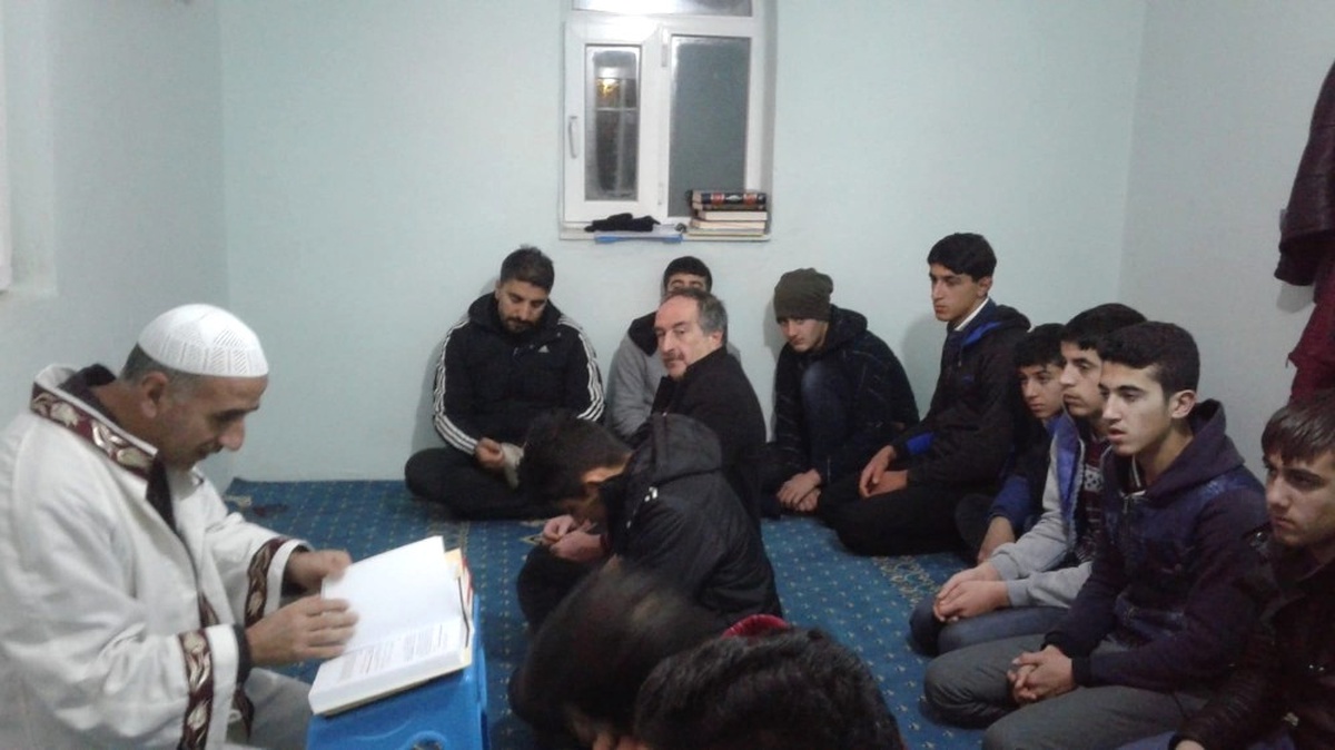 Tügva\'dan Sabah Namazı Buluşması