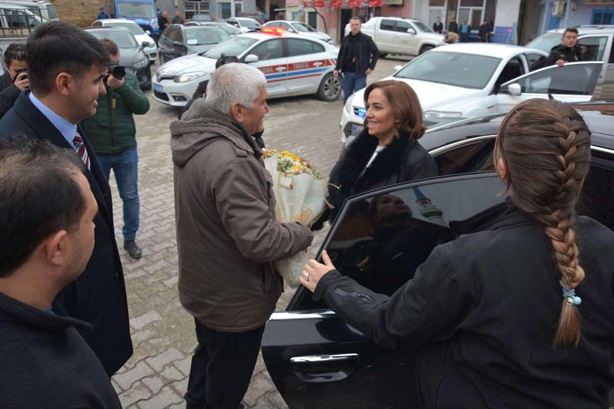 Vali Kocabıyık: "Eşme\'deki Suriyeli Olayında Bizimkiler Suçlu"