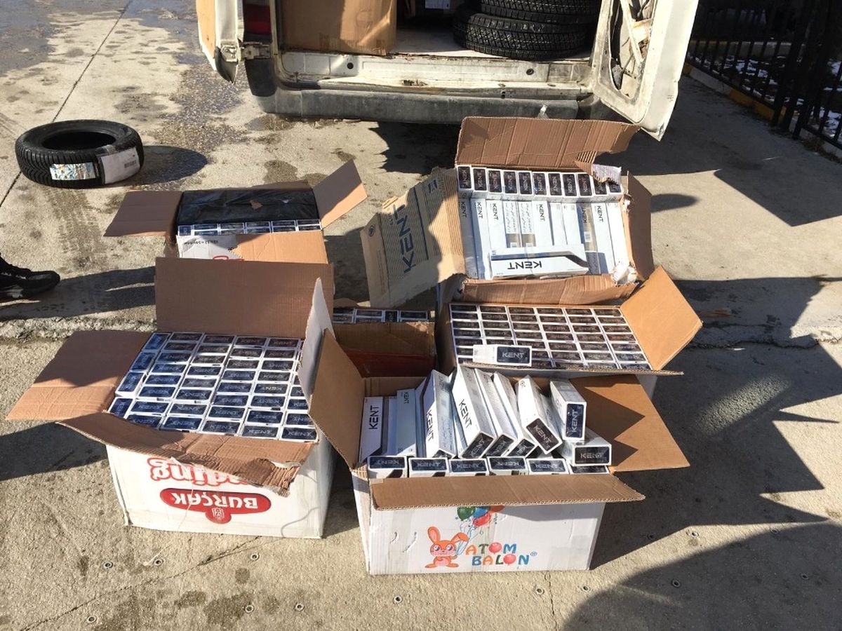 Van\'da 3 Bin Paket Kaçak Sigara Ele Geçirildi