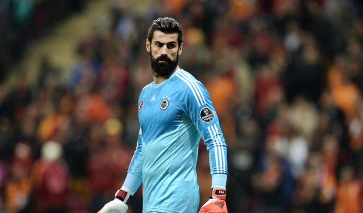 Volkan Demirel özür diledi