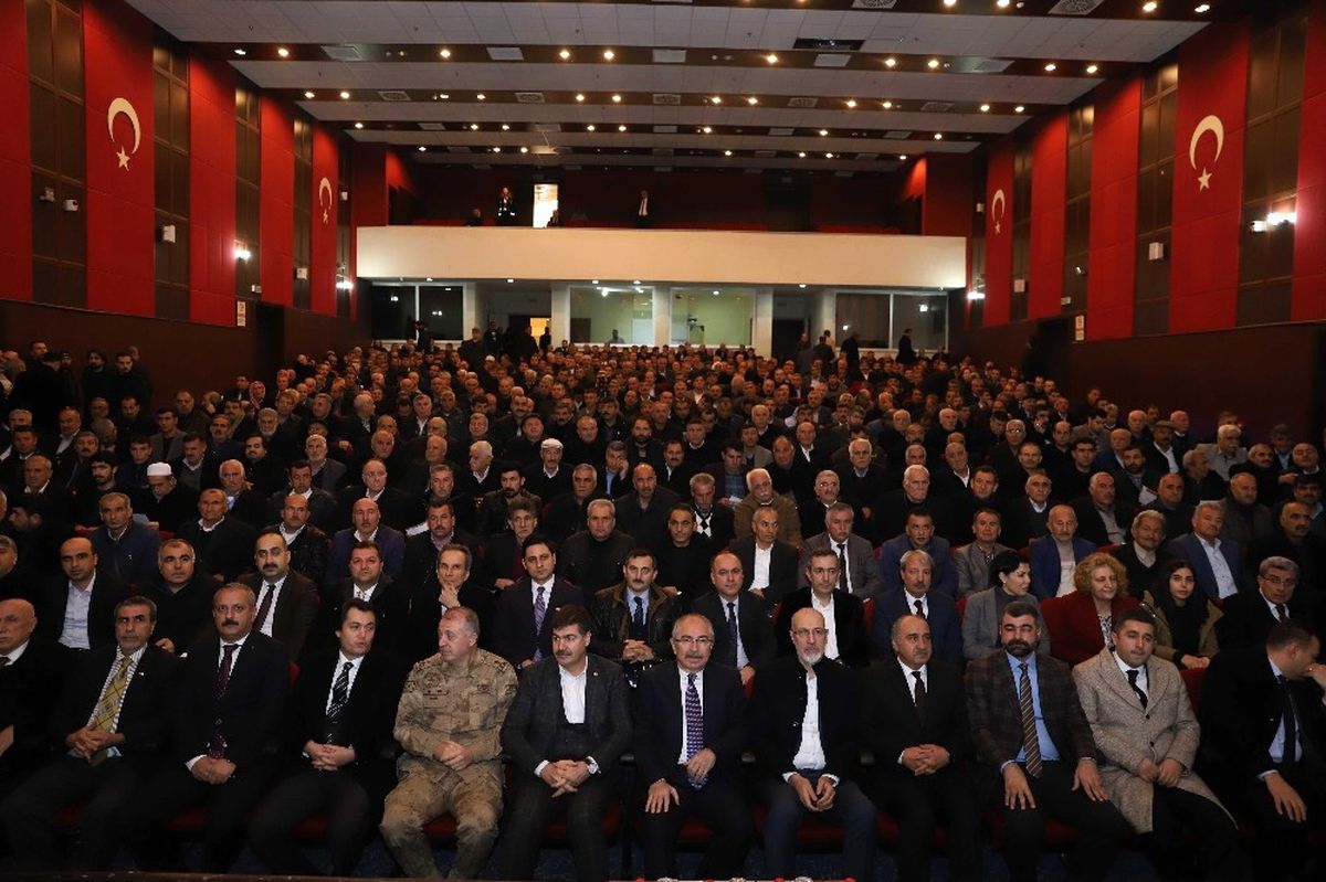 Yaman, Muhtarlarla Bir Araya Geldi