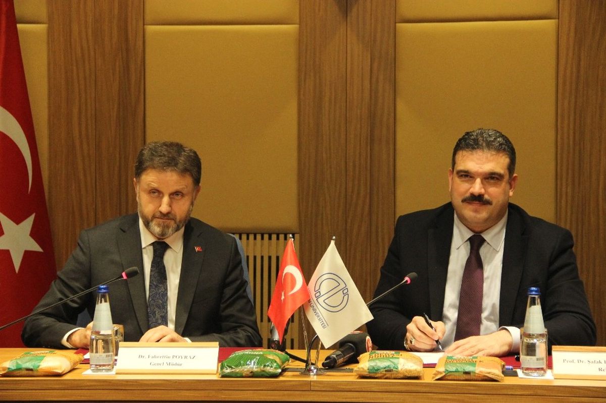Anadolu Üniversitesi ile Türkiye Tarım Kredi Kooperatifi Arasında Protokol