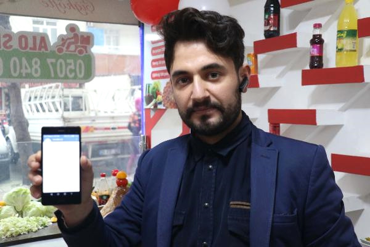 Cep Telefonuna Gelen Linke Tıkladı, Bankadaki 30 Bin Liradan Oldu