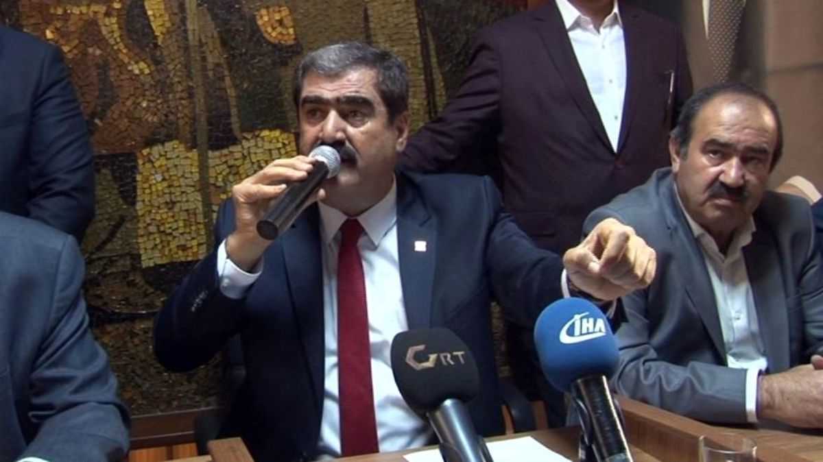 CHP Gaziantep İl Yönetimi Görevden Alındı