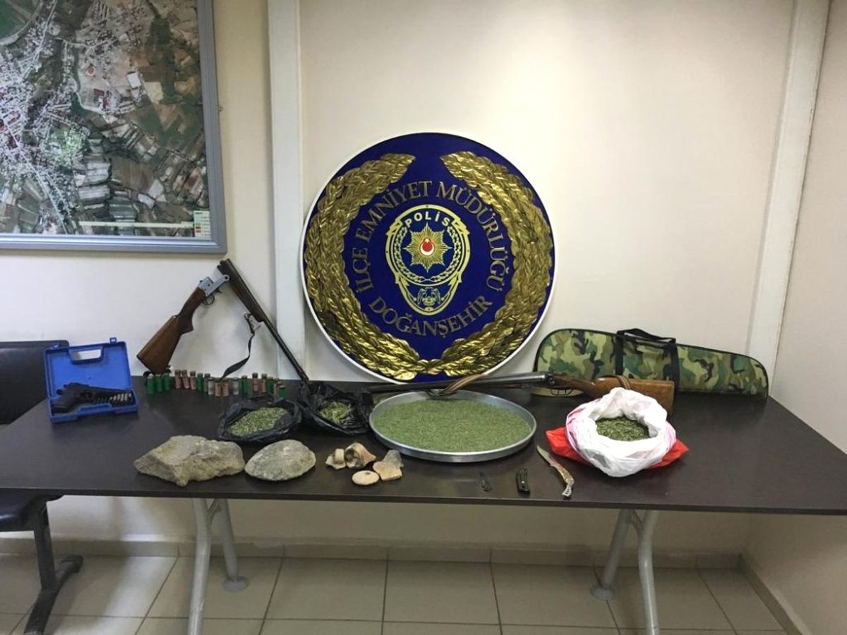 Doğanşehir\'de 1.5 Kilogram Uyuşturucu Ele Geçirildi