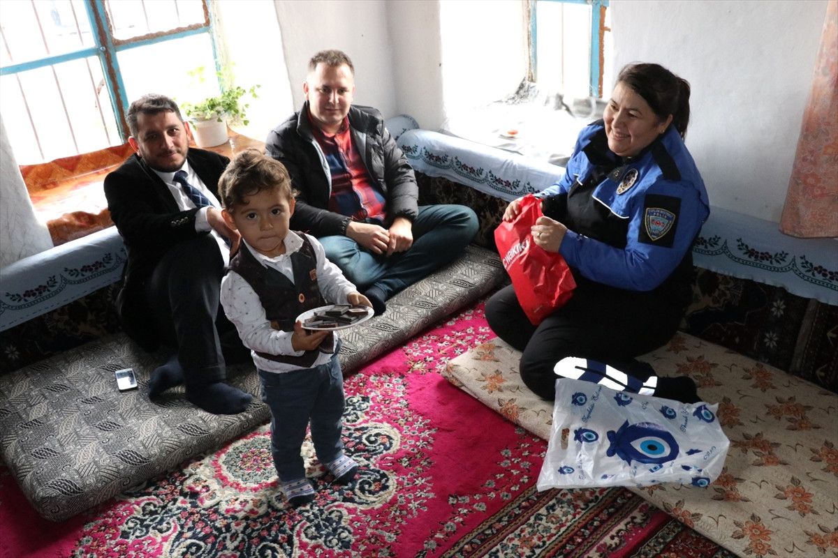Fethi Sekin Ölmez İki Yaşında