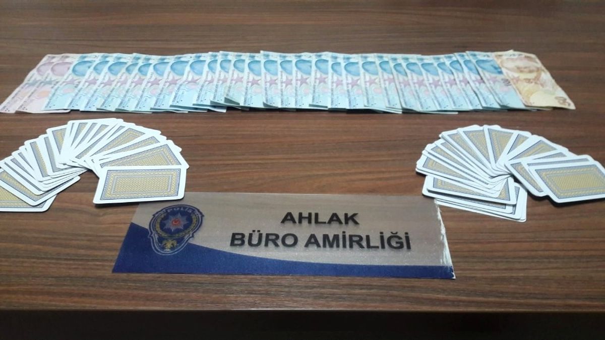 Kıraathanelere Kumar Operasyonu