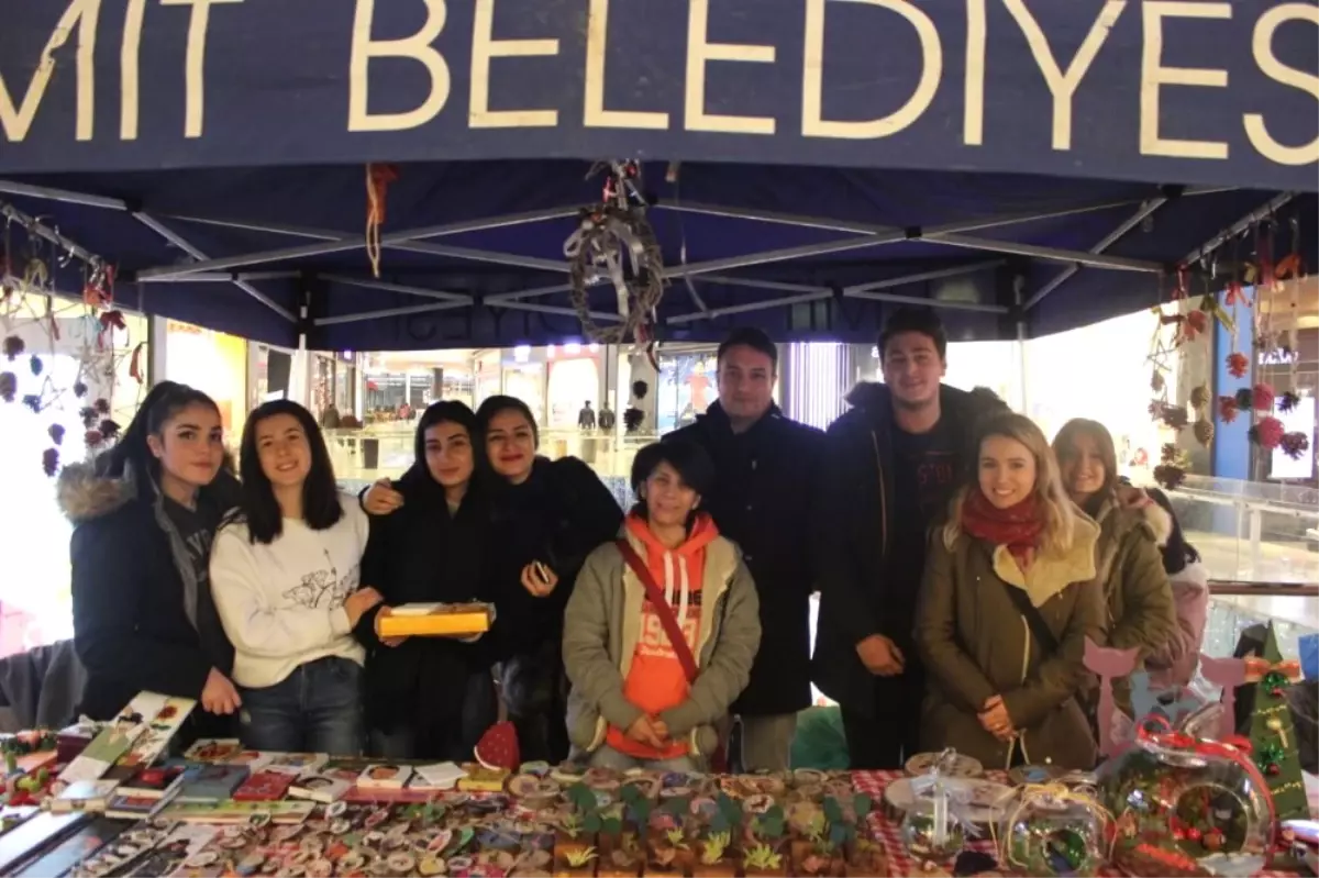 Öğrencilerden Anlamlı Kermes