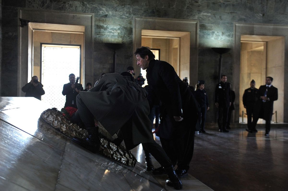 Pakistan Başbakanı Han, Anıtkabir\'i Ziyaret Etti