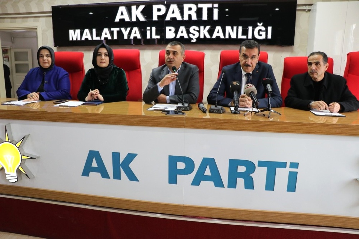 Tüfenkçi Halk Günü Kapsamında Vatandaşlarla Bir Araya Geldi