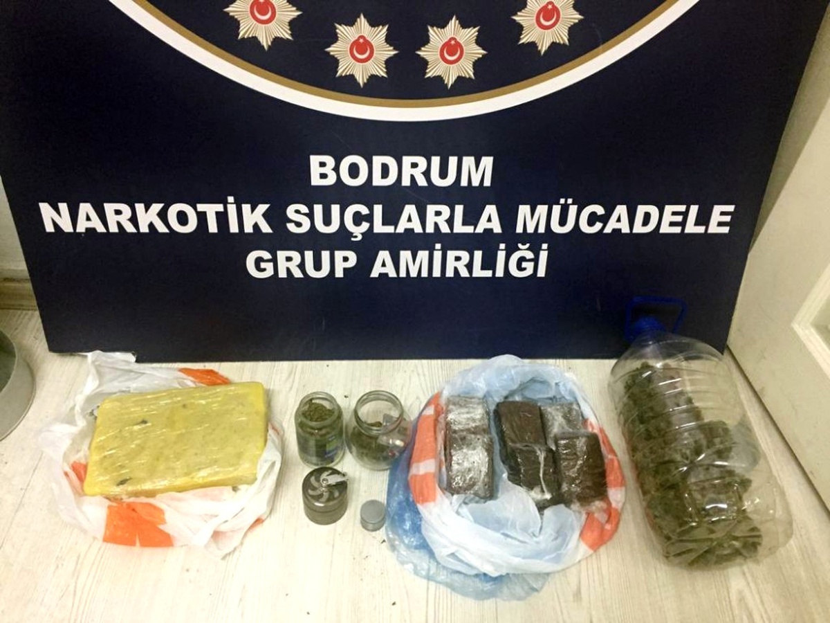 Zehir Tacirleri Sınır Tanımıyor: Bu da Esrarlı Kek ve Tereyağı