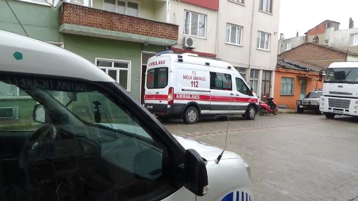Balkondan Girdiği Evde Babaannesini Ölü Buldu