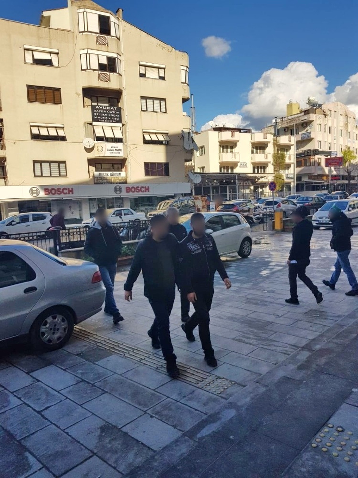 Belediyenin Kum Ocağından İş Makinesi Malzemesi Çalanlar Yakalandı