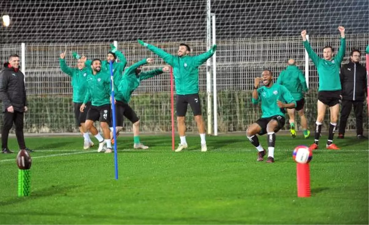 Bursaspor\'da Neşeli Çalışma