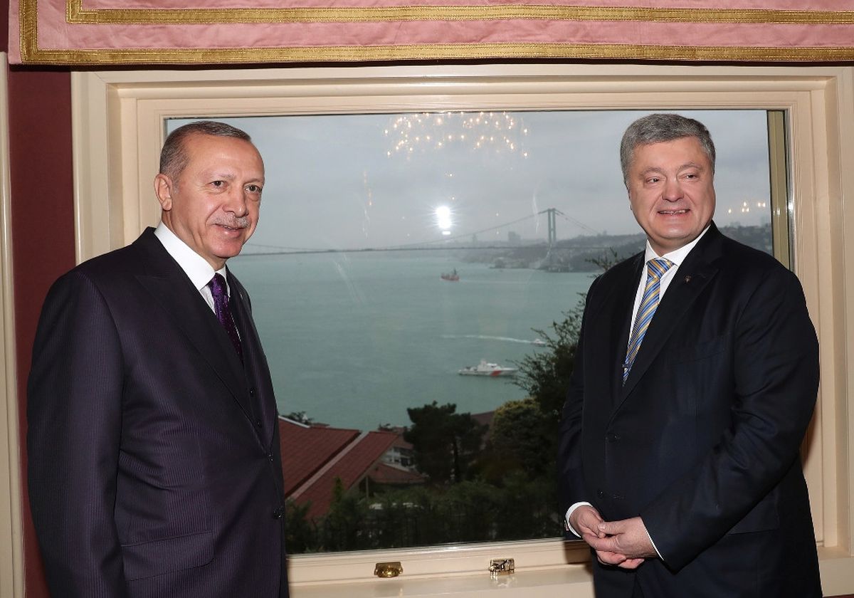 Erdoğan Poroşenko ile Görüşüyor