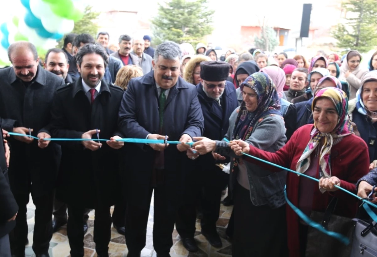 Ereğli\'de Hanımlar İçin Yeni Semt Lokali Açıldı
