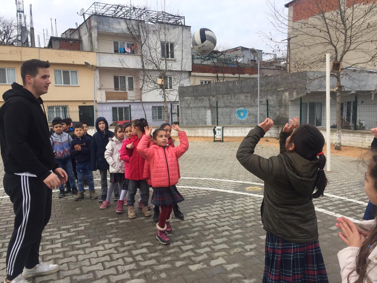 Gelecek İçin Çocuk Çocuk İçin Spor Projesi