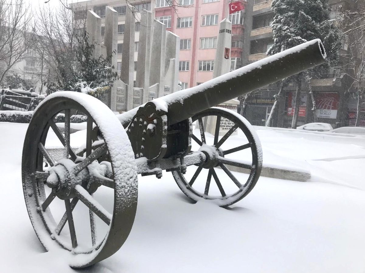 Kar Trakya\'da Etkisini Sürdürüyor