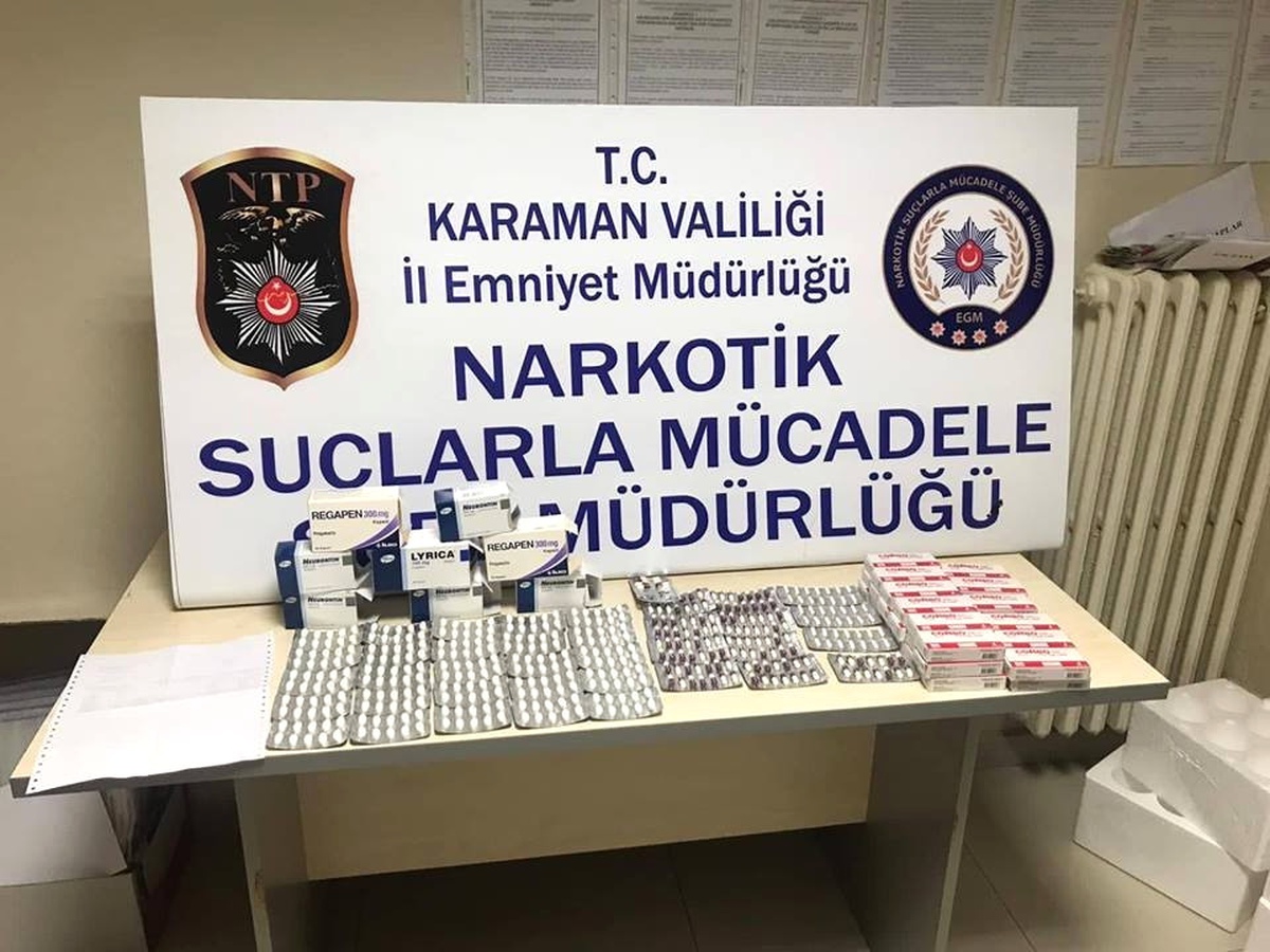 Karaman\'da Eczacı Kalfası Reçete ile Verilen Hapları Satarken Yakalandı