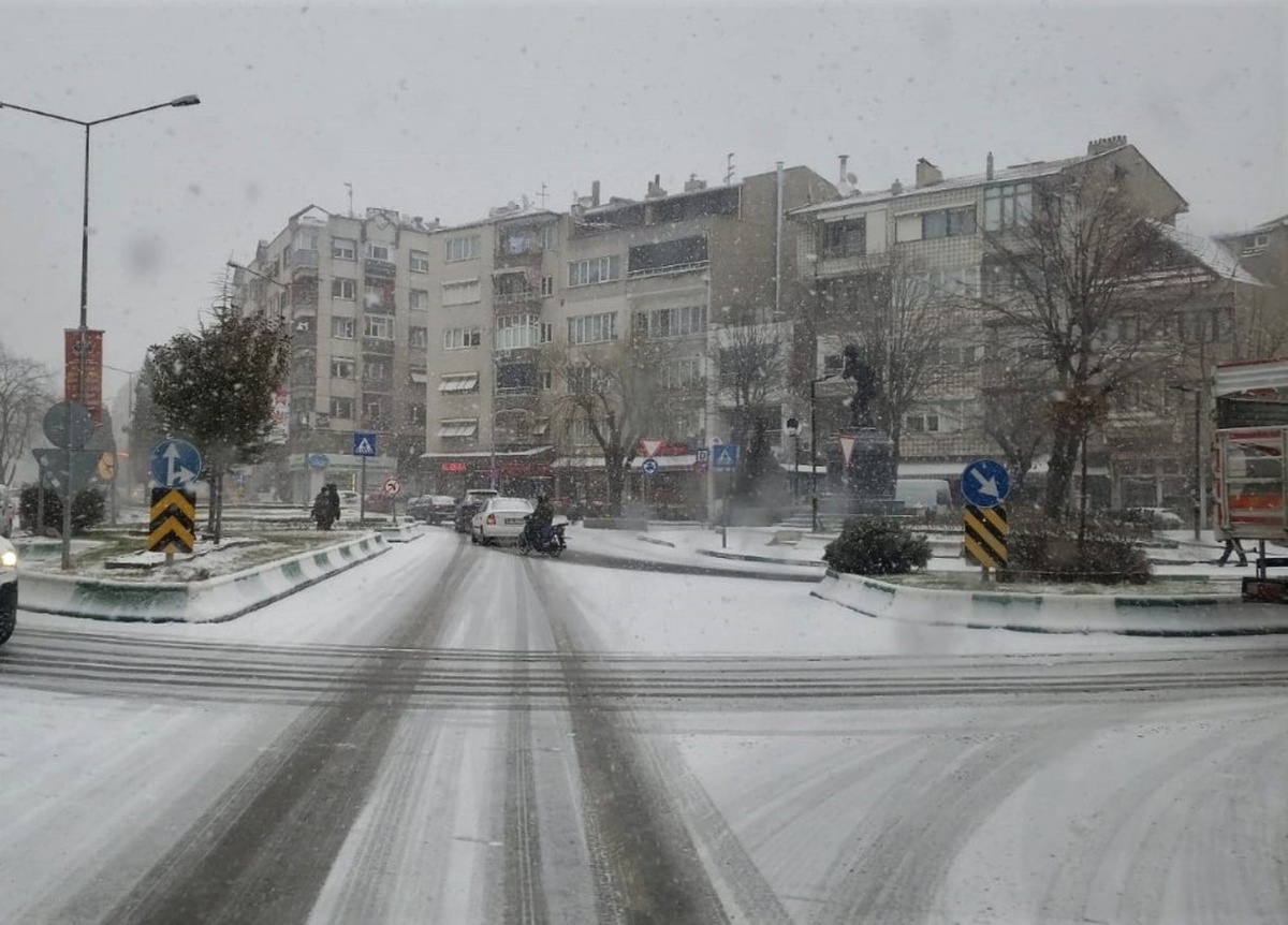 Kırklareli Beyaza Büründü