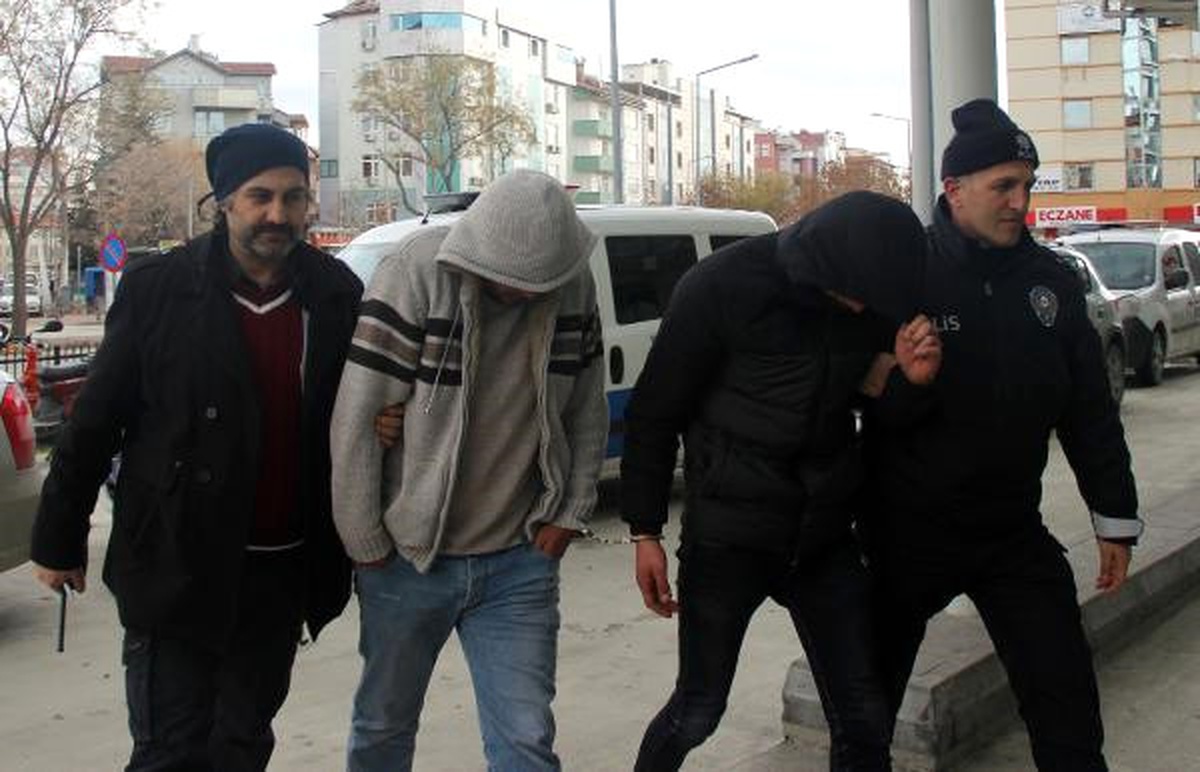 Konya\'da Otomobil ve Kasa Hırsızlığına 9 Gözaltı