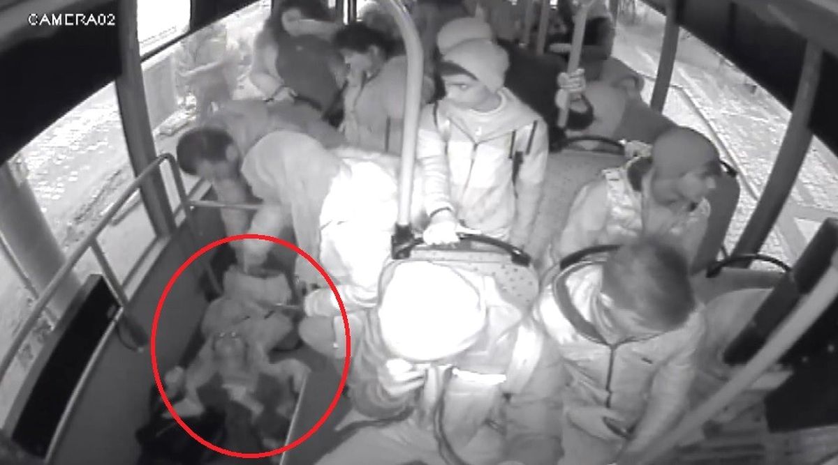 Manisa\'da Özel Halk Otobüsü Şoförü Hayat Kurtardı