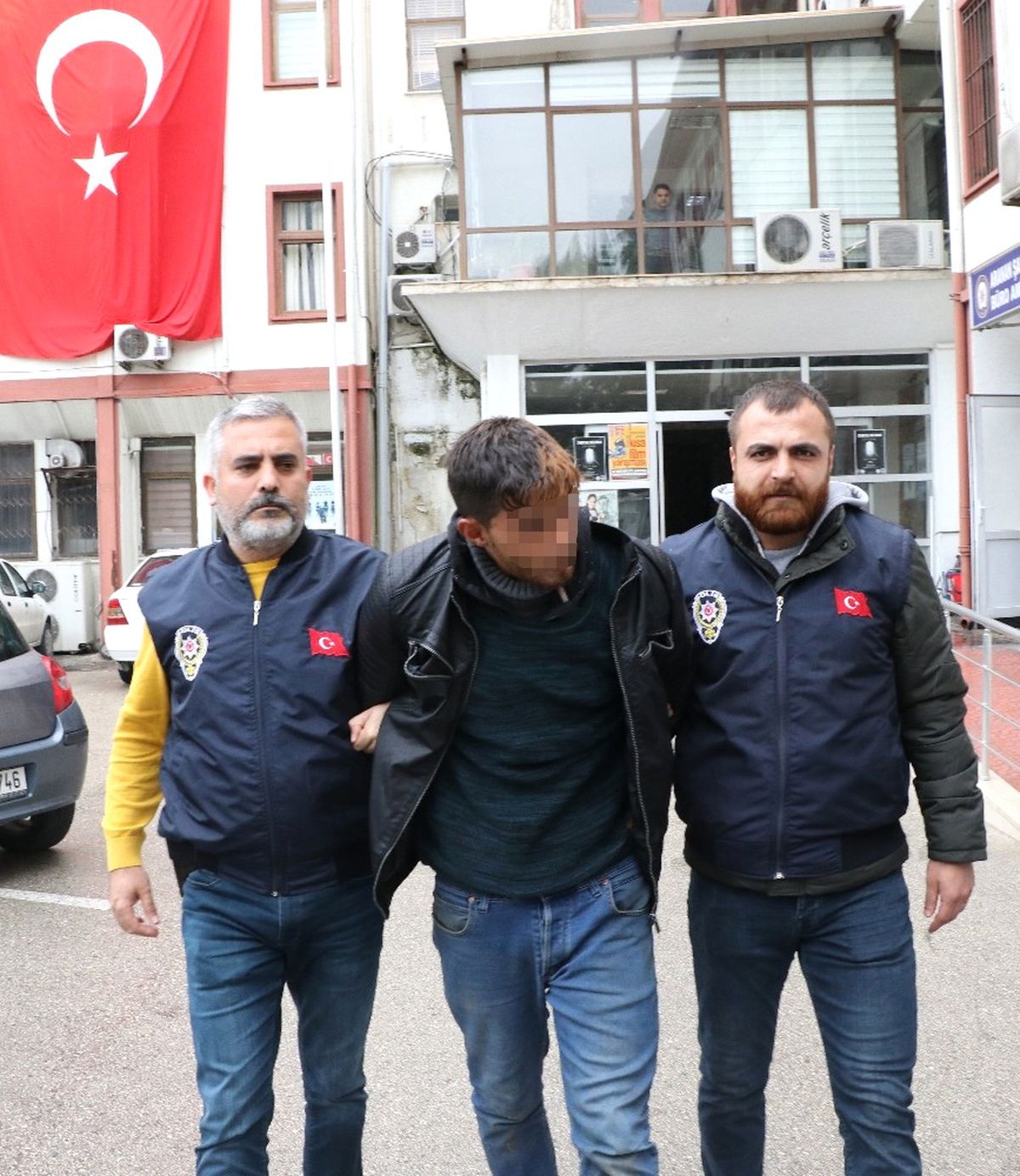 Mersin\'de Hayvan Hırsızları Yakalandı