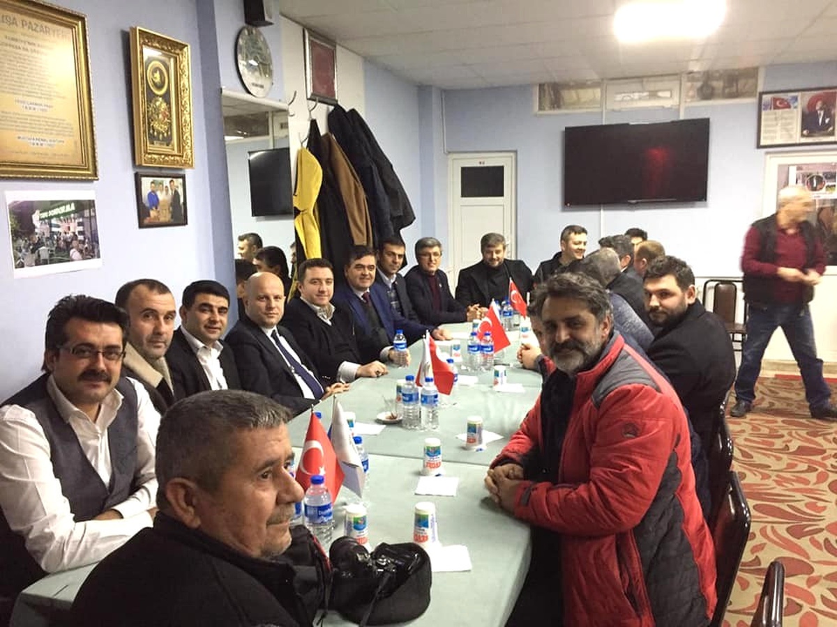 Pazaryerililer Derneğinde Geleneksel Sucuk İkramı
