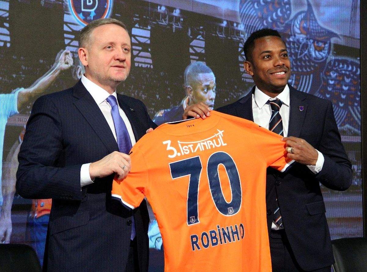 Robinho Resmen Başakşehir\'de
